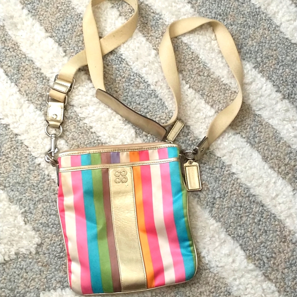 Handbag